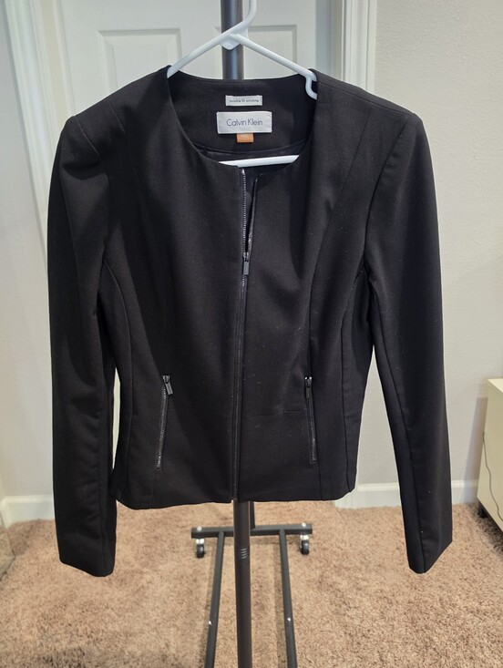 Calvin Klein Jackets & Blazers - Calvin Klein Invisible Fit Solutions Black Zip Front Career Blazer Size 4
